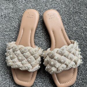 A New Day Women's Tan Pearl Embellished Sandals